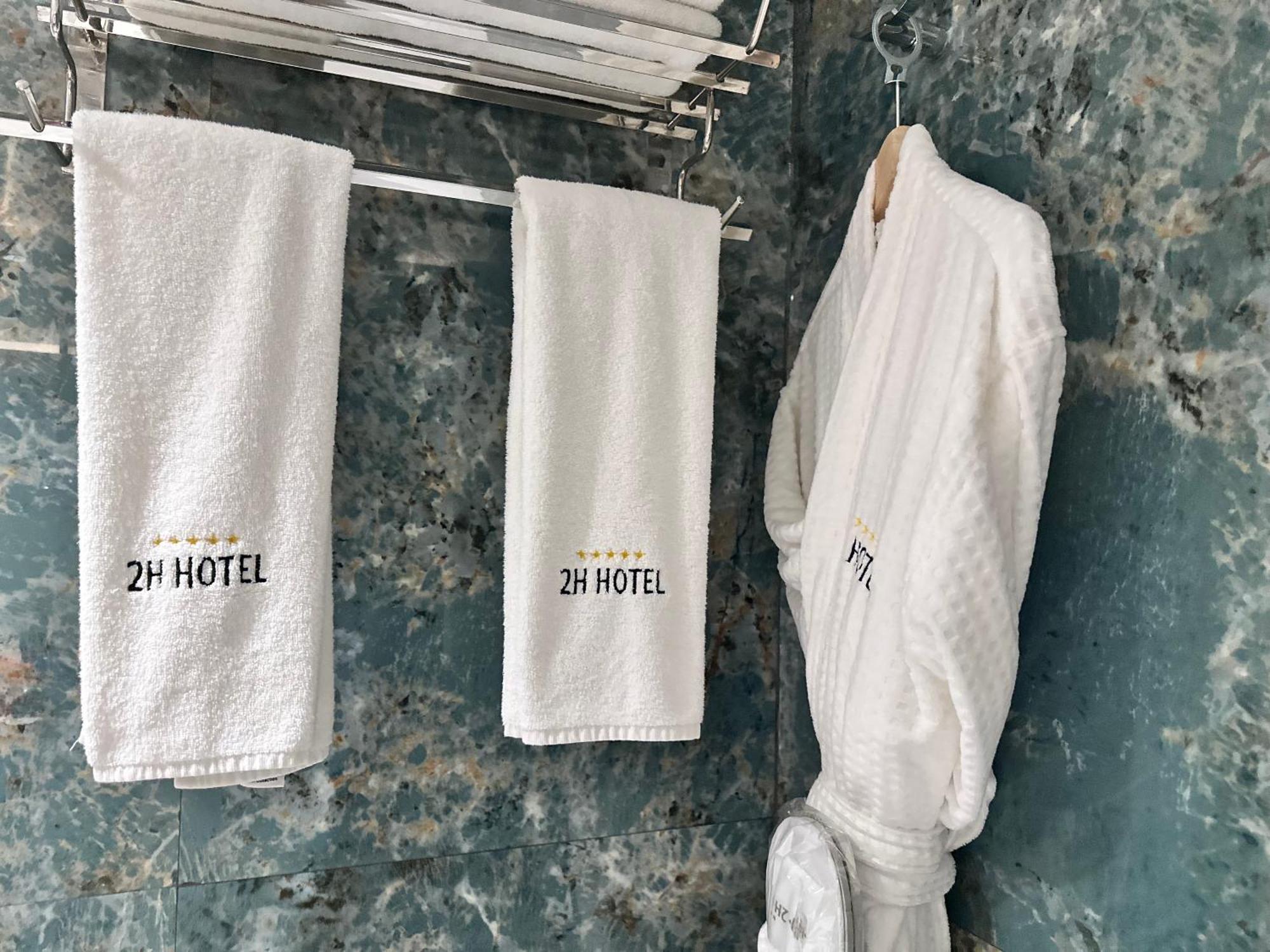 2H Hotel 奥兰 外观 照片