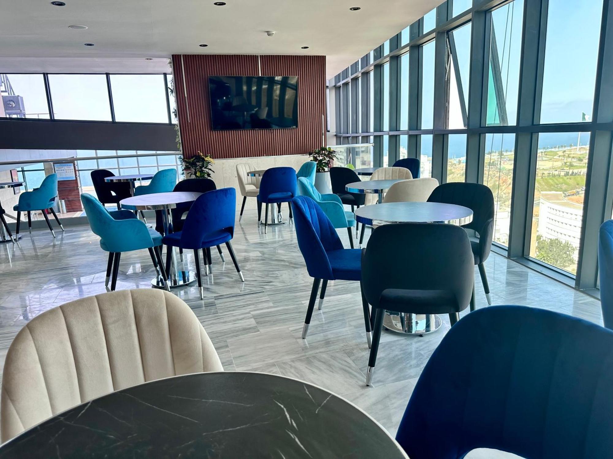 2H Hotel 奥兰 外观 照片